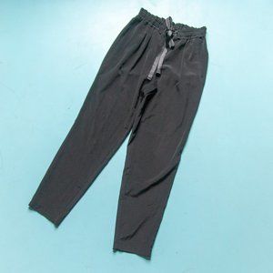 Zara Basic Black Knit High Rise Paperbag Ruffle Waist Tapered Pants Size XSmall